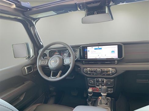 New 2025 Jeep Wrangler Rubicon image 27