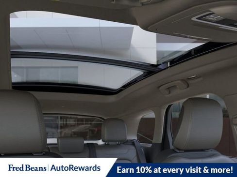 New 2026 Lincoln Corsair Premiere AWD/4WD image 24