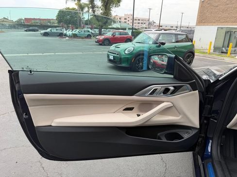 Used 2025 BMW 430i Coupe w/ Premium Package RWD image 19