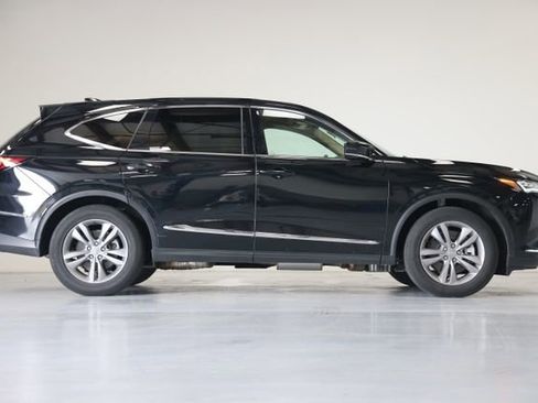 Used 2022 Acura MDX SH-AWD image 16