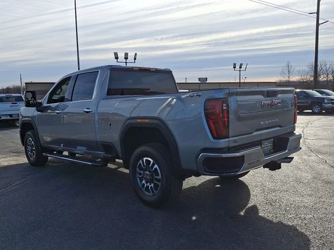 Certified 2025 GMC Sierra 2500 SLT w/ SLT Convenience Package image 5