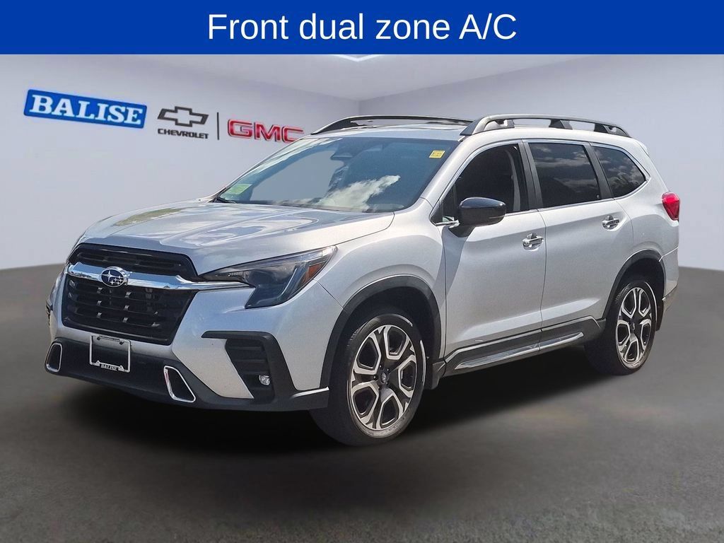 Used 2025 Subaru Ascent Touring AWD/4WD image 7