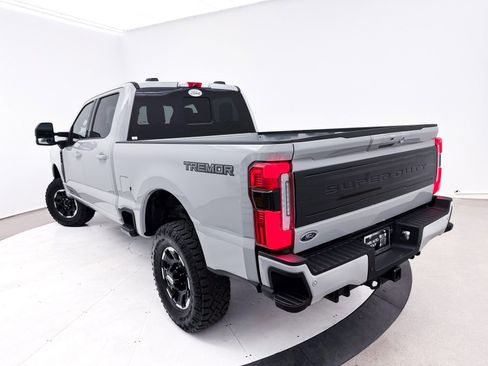 Used 2025 Ford F350 Platinum w/ Tremor Off-Road Package image 2