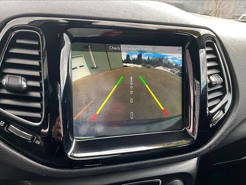 Used 2018 Jeep Compass Limited w/ Navigation Group image 14