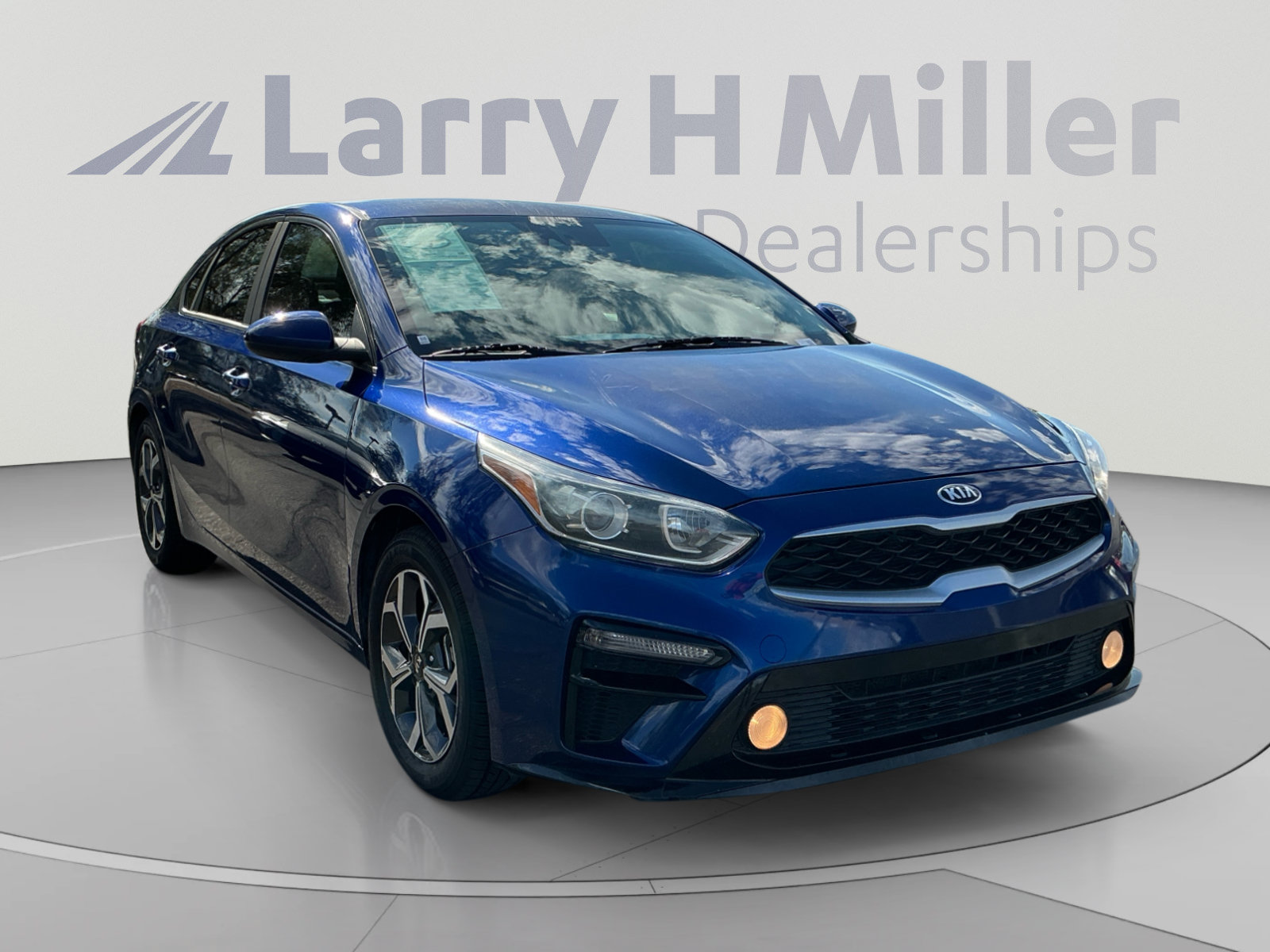 Used 2019 Kia Forte LXS FWD image 7