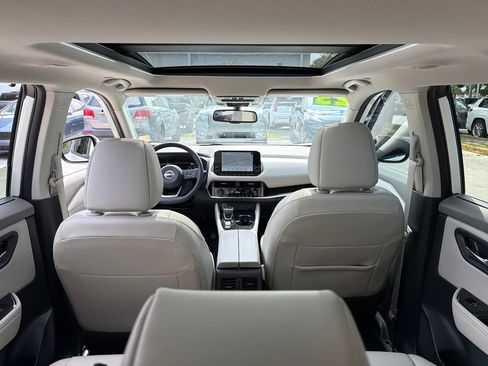 Used 2023 Nissan Rogue SL w/ SL Premium Package FWD image 36