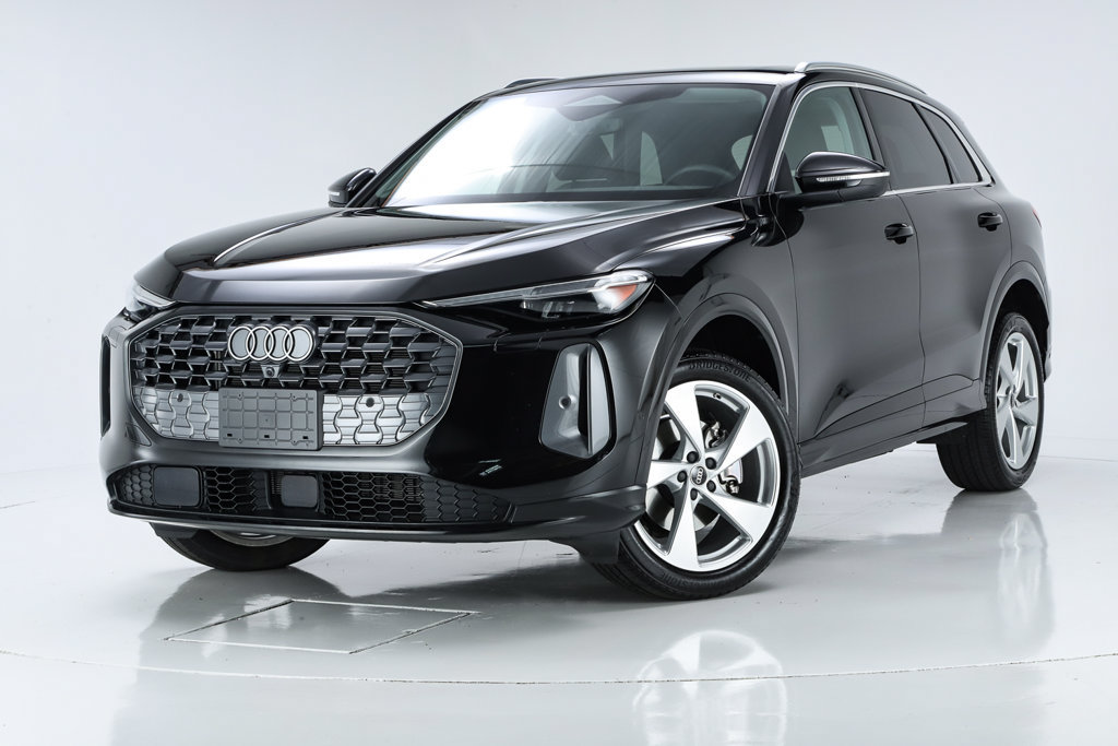 Used 2025 Audi Q5 Premium Plus w/ Premium Plus AWD/4WD image 5