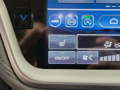 Certified 2025 Subaru Outback Premium w/ Popular Package #1A image 20