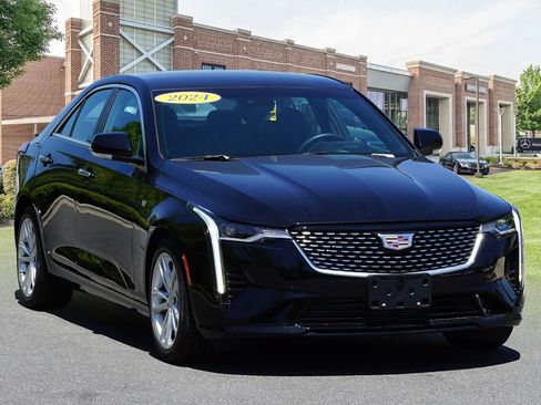 Used 2024 Cadillac CT4 Luxury w/ Cold Weather Package RWD image 3
