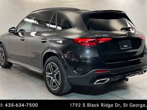 Used 2026 Mercedes-Benz GLC 300 4MATIC image 3