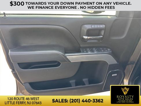 Used 2015 Chevrolet Silverado 2500 LTZ w/ LTZ Plus Package image 22