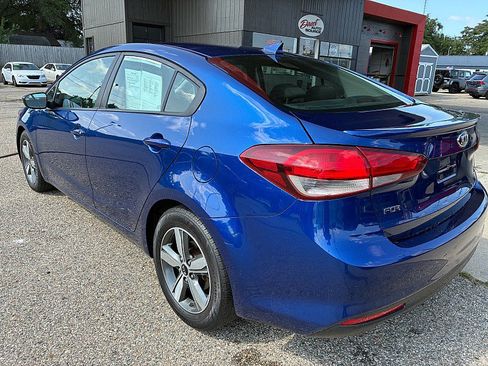 Used 2018 Kia Forte S FWD image 3