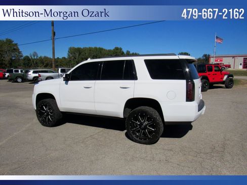 Used 2017 GMC Yukon SLE w/ SLE Value Package image 9