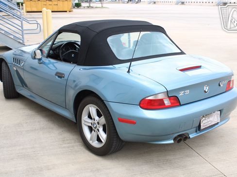 Used 2002 BMW Z3 2.5i RWD image 16