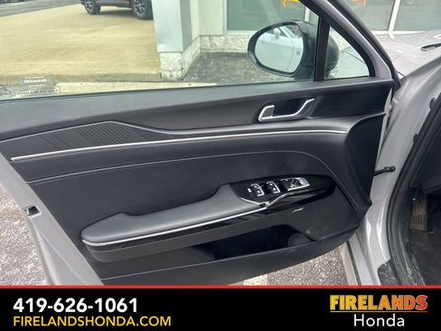 Used 2025 Kia K5 GT-Line w/ GT-Line Premium Package image 15