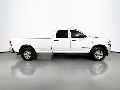 Used 2019 RAM 2500 Tradesman w/ Chrome Appearance Group image 9