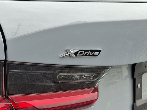 Used 2023 BMW 330e xDrive w/ M Sport Package image 32