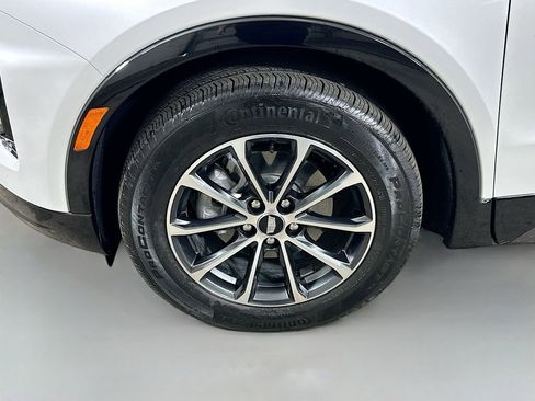 Used 2025 Cadillac XT4 Sport image 8