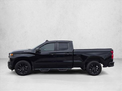Used 2020 Chevrolet Silverado 1500 Custom w/ Custom Value Package RWD image 8