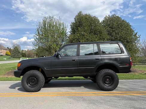 Used 1996 Toyota Land Cruiser image 15