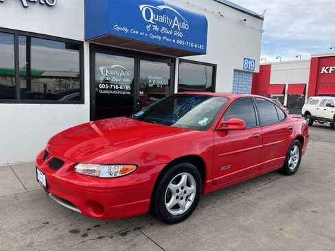 Used 1997 Pontiac Grand Prix GT w/ Opt Pkg image 2