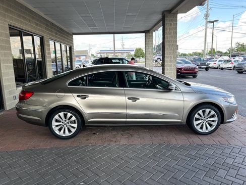 Used 2012 Volkswagen CC Sport FWD image 21