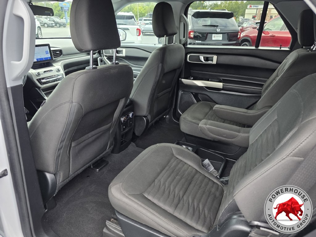 Used 2021 Ford Explorer XLT RWD image 16