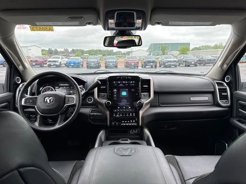 Used 2024 RAM 2500 Laramie image 14