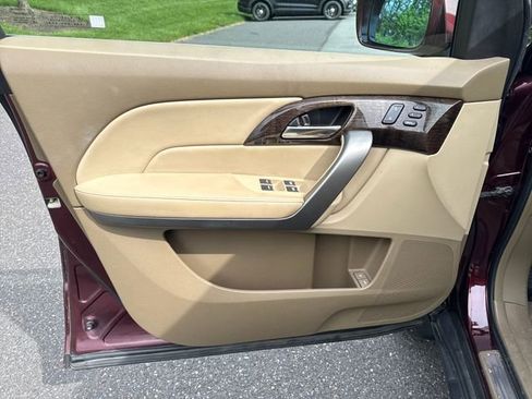 Used 2013 Acura MDX w/ Technology Package AWD/4WD image 28