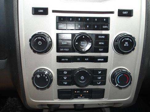 Used 2012 Ford Escape XLT AWD/4WD image 11