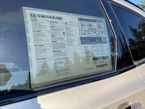 New 2026 Volvo XC60 T8 Ultra w/ Protection Package Premier image 36