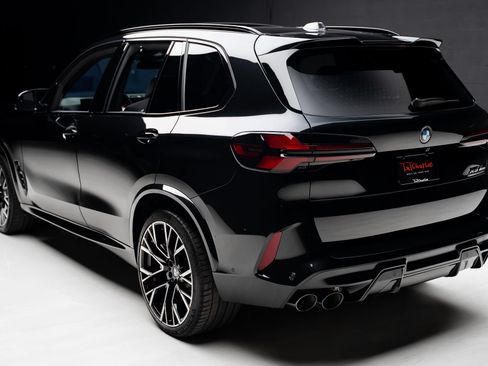 Used 2024 BMW X5 M Competition w/ Executive Package AWD/4WD image 25