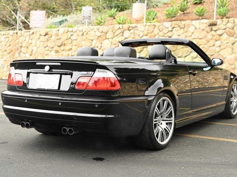Used 2005 BMW M3 Convertible RWD image 3