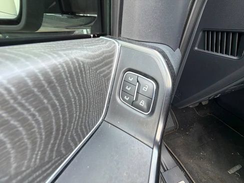 Certified 2021 Ford F150 Platinum w/ Equipment Group 701A High AWD/4WD image 8