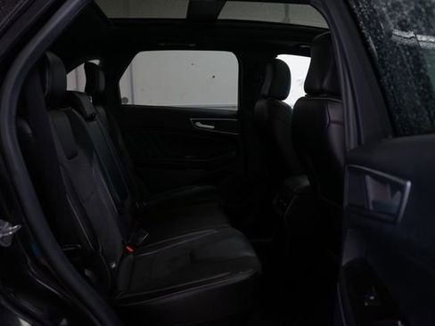 Certified 2020 Ford Edge ST w/ Cold Weather Package AWD/4WD image 32