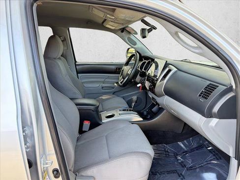 Used 2012 Toyota Tacoma 4x4 Double Cab w/ TRD Sport Pkg image 15