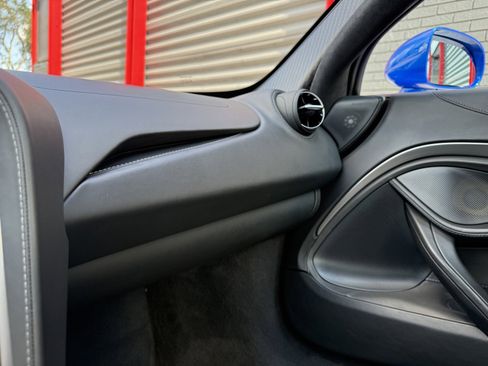 Used 2022 McLaren 720S Luxury image 29