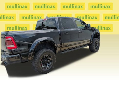 Used 2022 RAM 1500 Laramie AWD/4WD image 4
