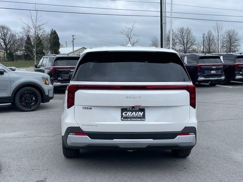New 2026 Kia Carnival LXS image 6