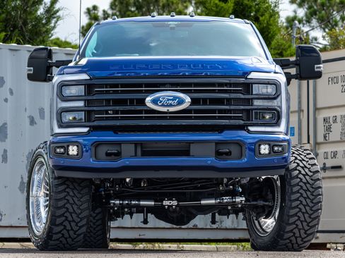 New 2026 Ford F250 Platinum AWD/4WD image 10