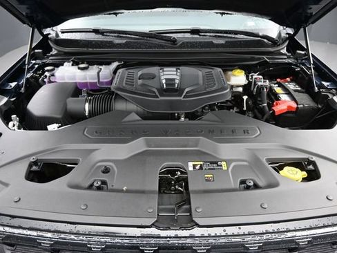 New 2026 Jeep Grand Wagoneer Limited AWD/4WD image 43