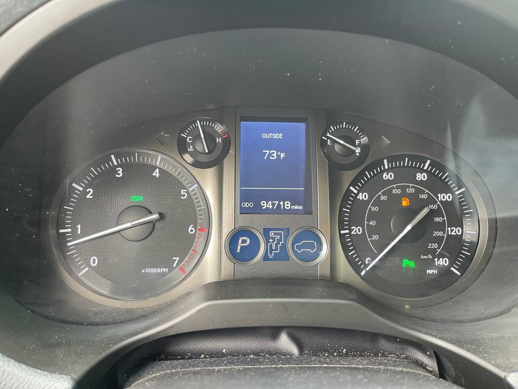 Used 2018 Lexus GX 460 w/ Navigation Package AWD/4WD image 5