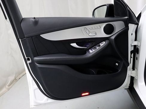 Certified 2022 Mercedes-Benz GLC 43 AMG 4MATIC image 25