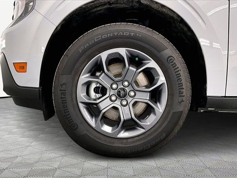 Used 2025 Ford Maverick XLT image 9