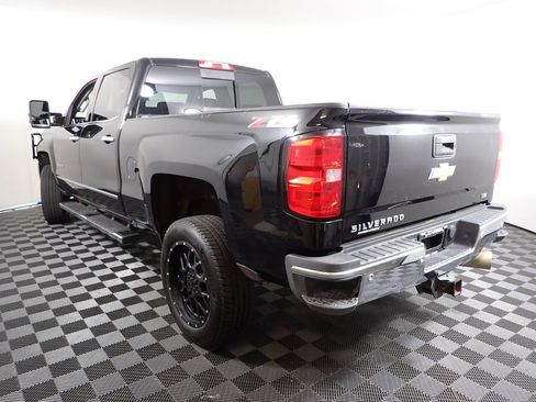 Used 2019 Chevrolet Silverado 2500 LTZ w/ Duramax Plus Package AWD/4WD image 14