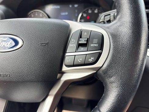 Used 2020 Ford Explorer XLT w/ Comfort Package AWD/4WD image 31