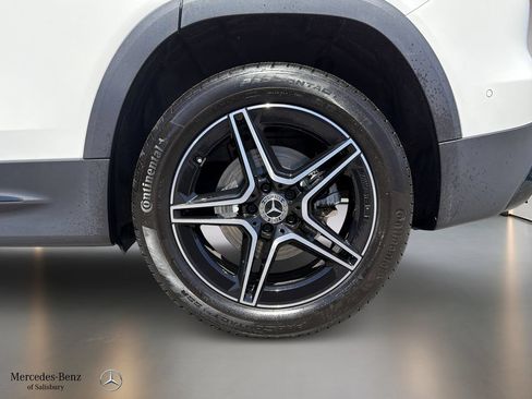 Certified 2025 Mercedes-Benz GLB 250 4MATIC w/ AMG Night Package image 7