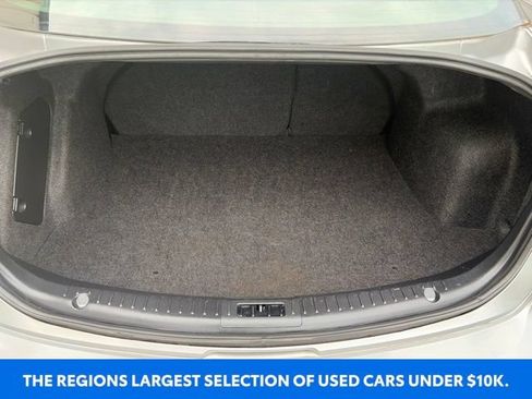 Used 2010 MAZDA MAZDA3 i Touring FWD image 4