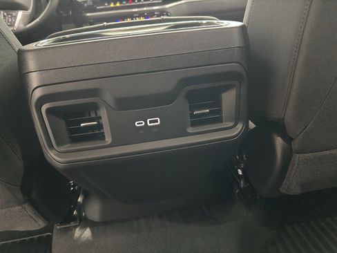 New 2026 Chevrolet Silverado 1500 LT w/ Z71 Off-Road Package image 15