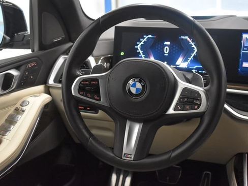 Used 2024 BMW X7 xDrive40i w/ M Sport Package AWD/4WD image 24